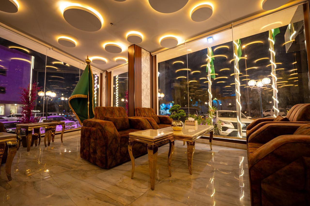 Lobby Sofa
